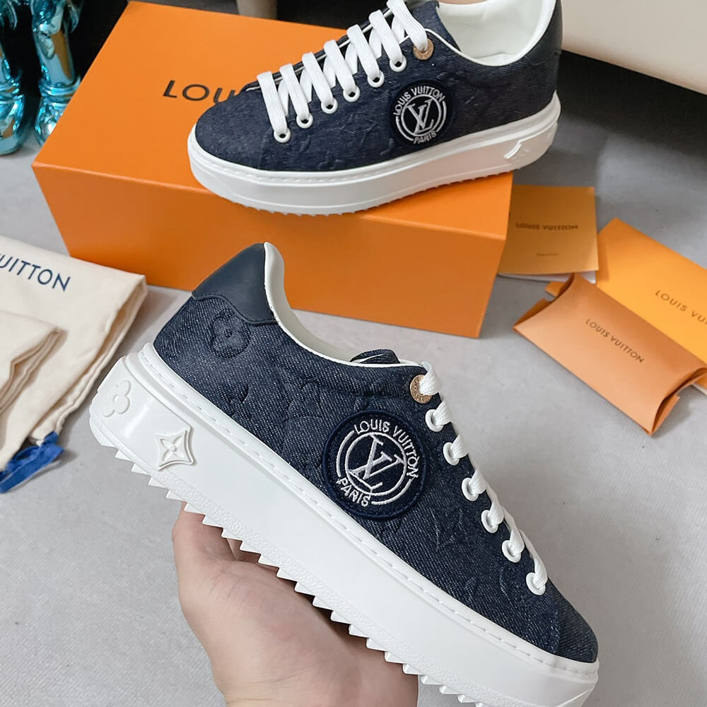 TIME OUT SNEAKER