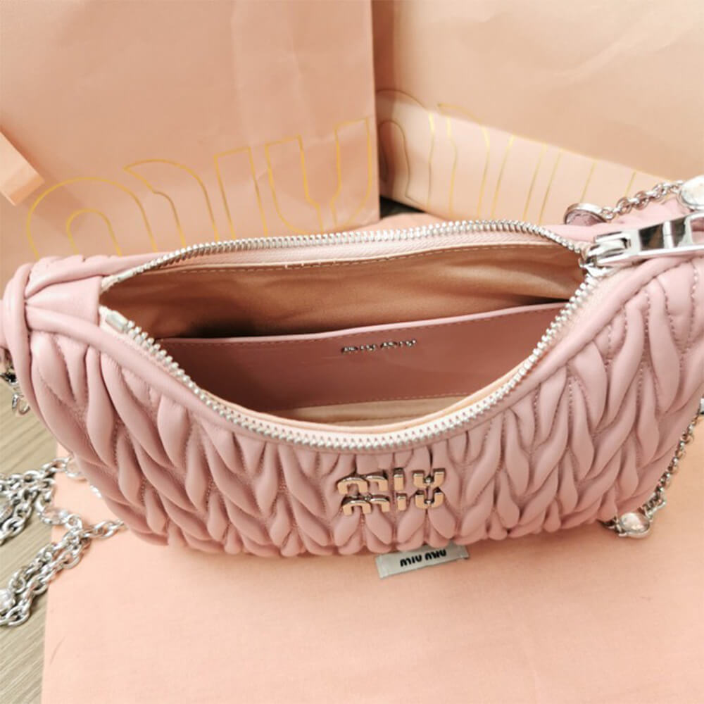 Matelasse nappa leather shoulder bag